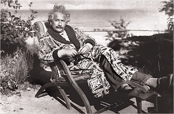 А вы знаете, что такое саббатикал?  Преподаватели начали борьбу за годичный оплачиваемый отпуск, положенный им по ТК