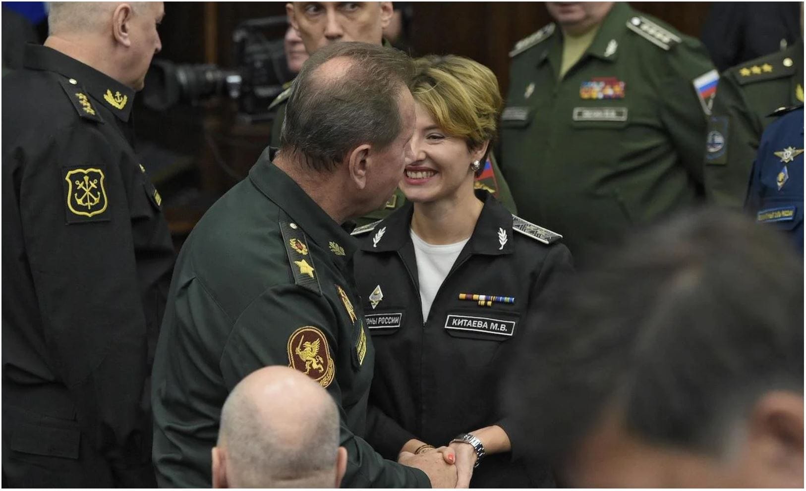 Семья сожительницы помощника Шойгу оказалась получателем сомнительных контрактов Минобороны — «Медиазона» и RuPEP