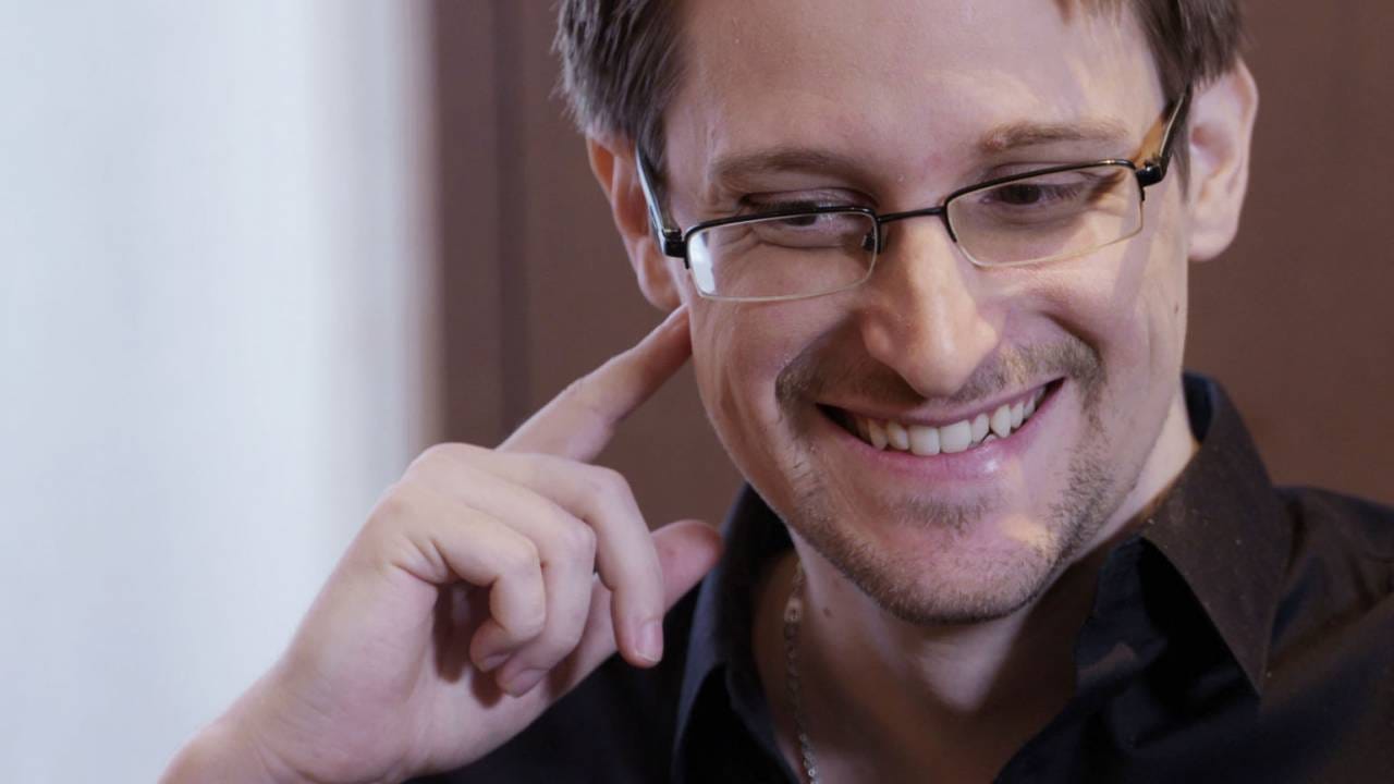 Сноуден согласился выплатить властям США $5 млн за публикацию секретных сведений в своей книге