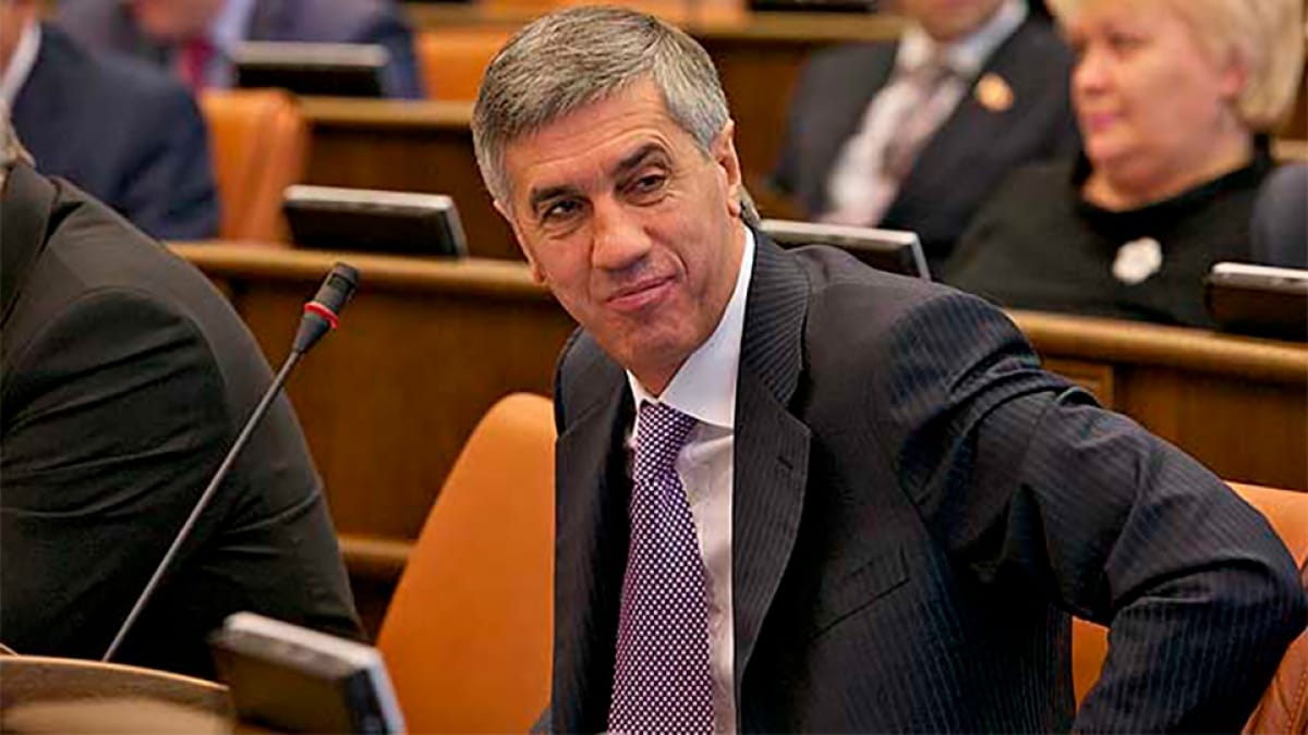 Суд арестовал имущество бизнесмена и экс-депутата Анатолия Быкова на 81 млн рублей