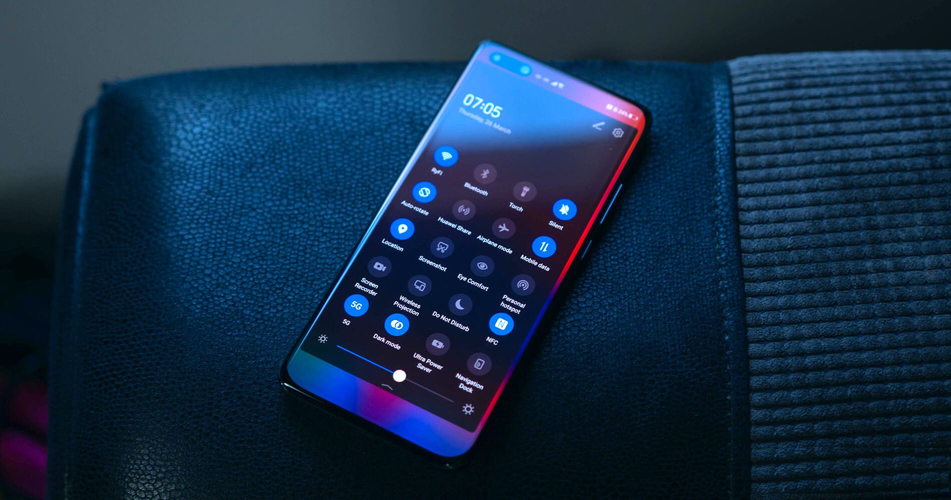 Huawei продает бренд Honor, чтобы вывести его из-под санкций США