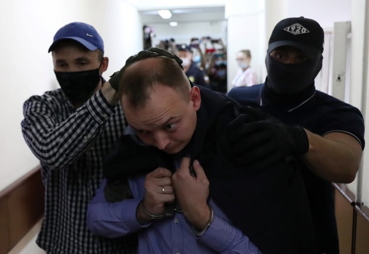 «Все факты по делу Сафронова вступают в противоречие с тем, что сказал Путин», — адвокат Иван Павлов