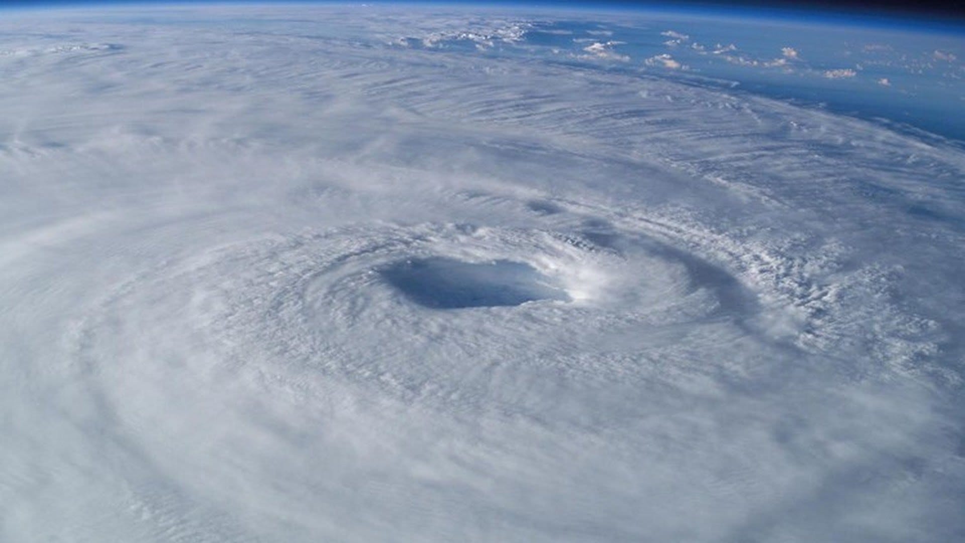 Рекордная озоновая дыра над Антарктидой закрылась перед Новым годом 