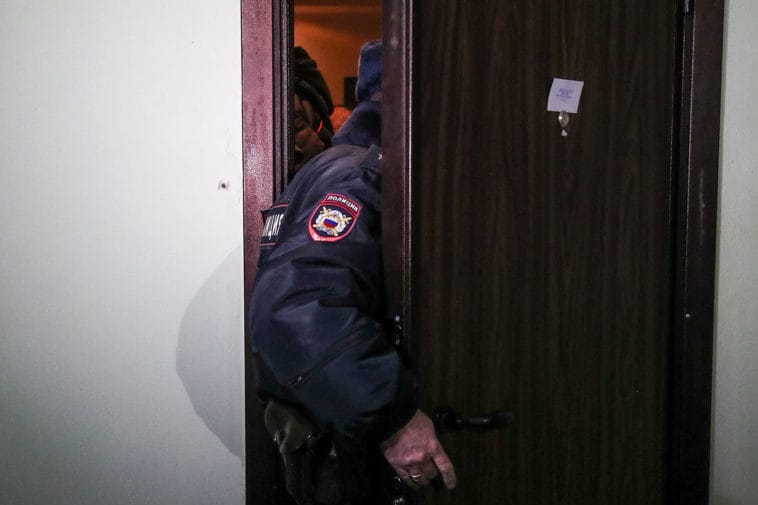 Массовые репрессии. Обыски и задержания сторонников Навального. День второй