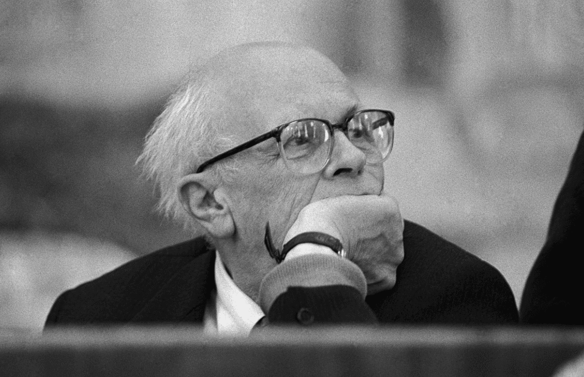 Правительство Москвы сорвало выставку, посвященную 100-летию со дня рождения Андрея Сахарова