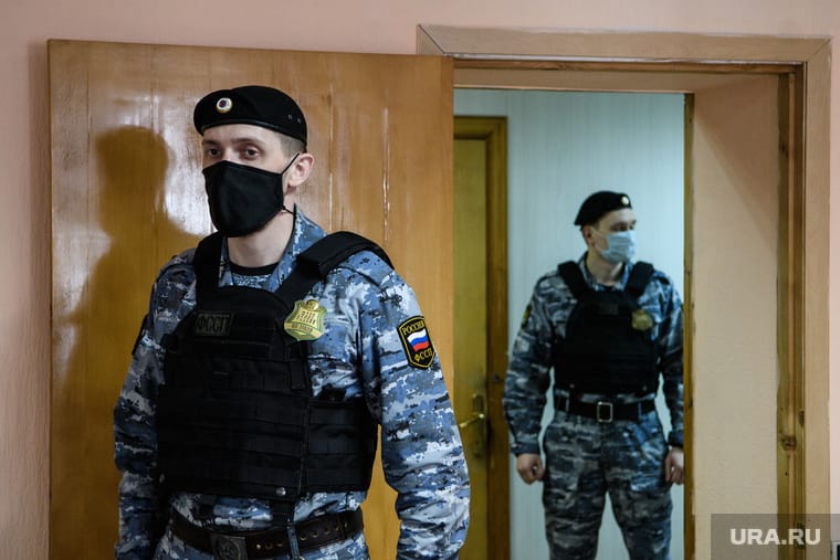 В редакцию Readovka пришли приставы с постановлением о блокировке сайта 