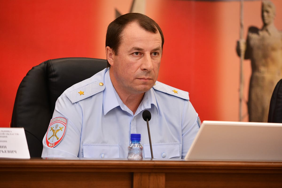 Главу МВД Ставропольского края уволили после задержания местного главы ГИБДД по делу о получении взятки в крупном размере