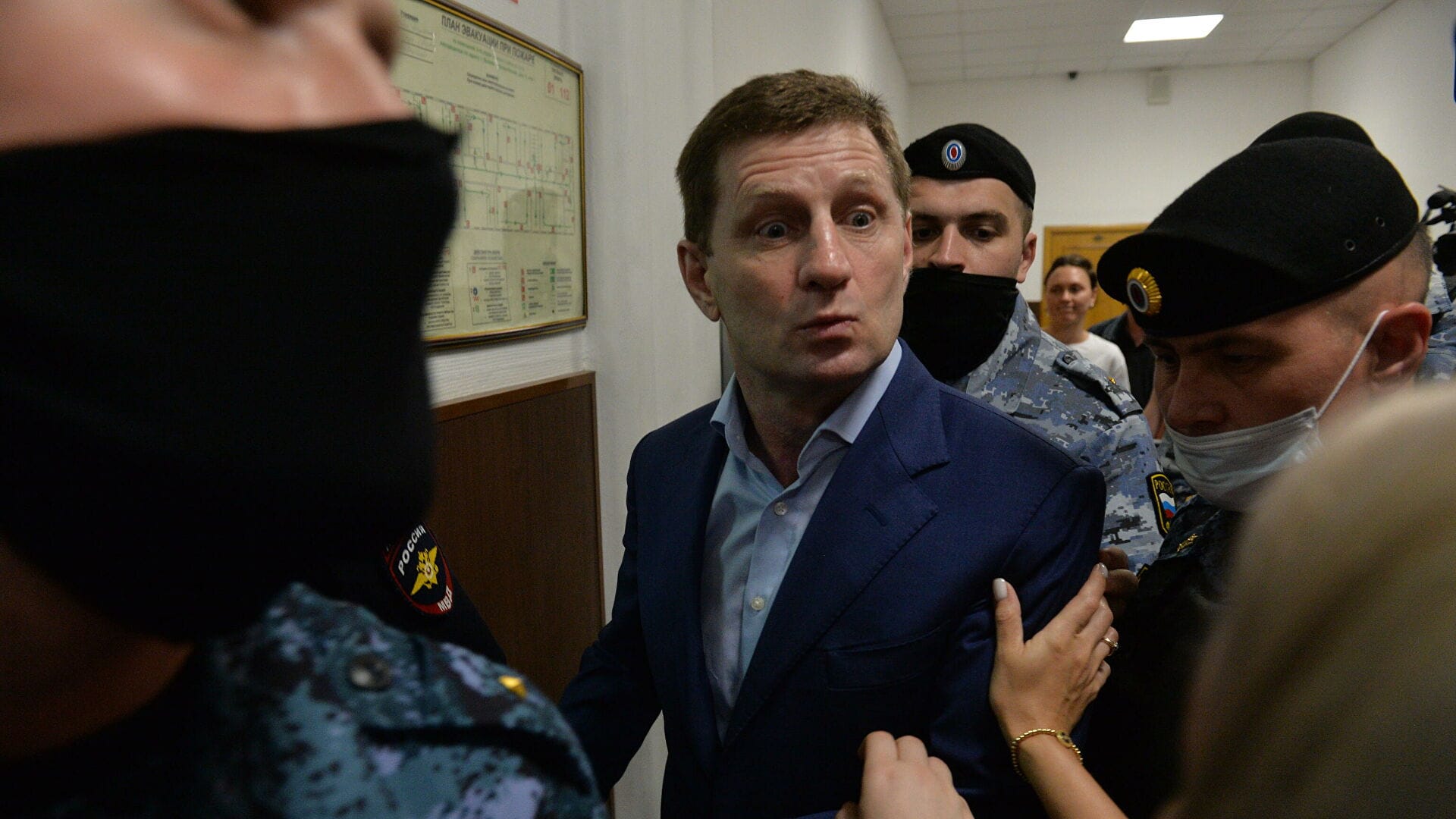 Сергей Фургал пожаловался на отсутствие необходимой медпомощи в СИЗО. После коронавируса у него развилась двусторонняя пневмония