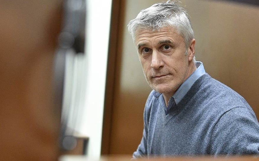 Основателя Baring Vostok Майкла Калви приговорили к 5,5 года условно