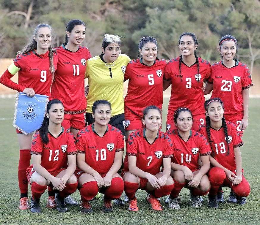 ФИФА призвала эвакуировать футболисток из Афганистана