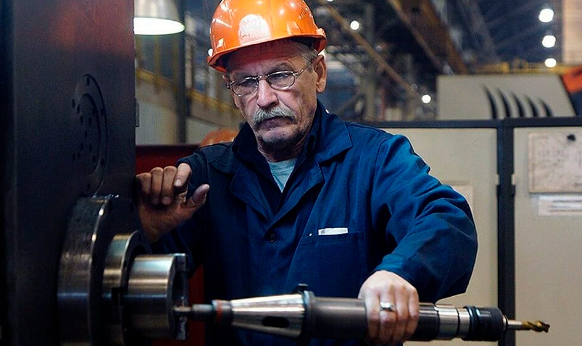 Правительство не поддержало индексацию пенсий работающим пенсионерам