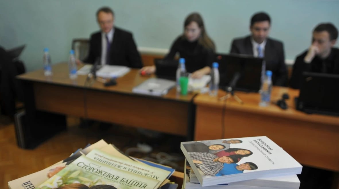 В Астрахани три cвидетеля Иеговы получили по 8 лет колонии