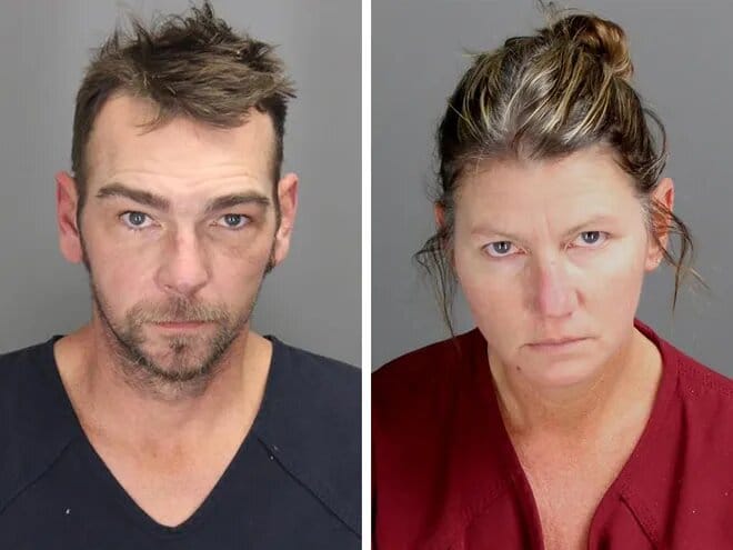 В Детройте задержали родителей 15-летнего подростка, устроившего стрельбу в школе. Им предъявили обвинения в непредумышленном убийстве