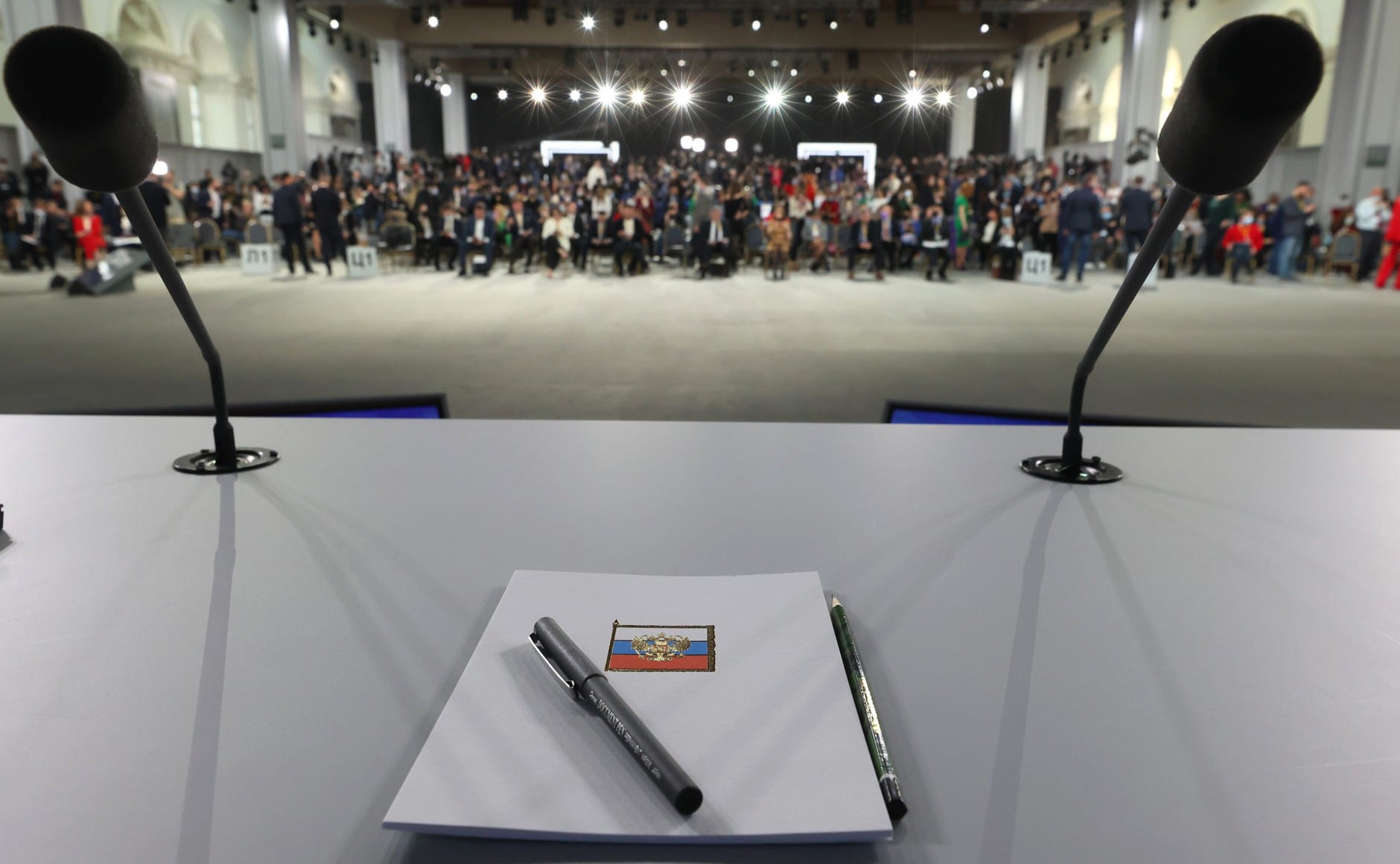 С новым строем! В 2021 году Россия перешла от электорального авторитаризма к полноценной диктатуре