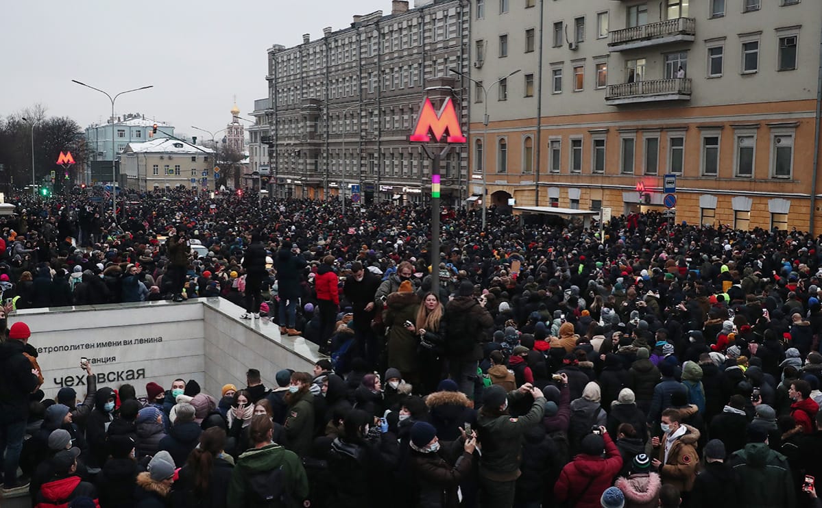 Силовики постфактум задержали сотни людей, вышедших на митинги, с помощью технологии распознавания лиц — доклад «ОВД-Инфо»