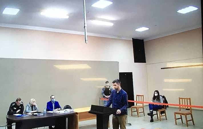 Свидетель Горожанко покинул Россию. Ранее он дал показания в суде в защиту Навального и рассказал о давлении следователей