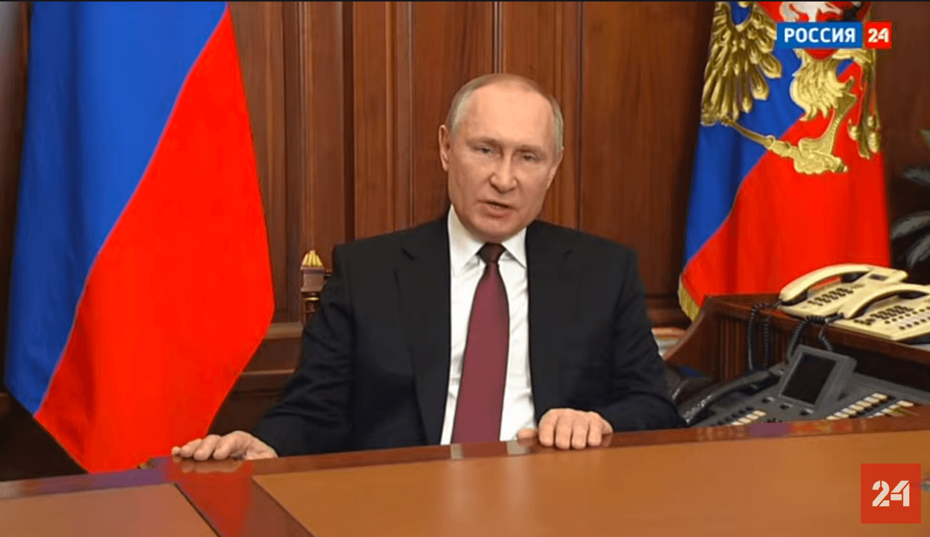 Путин объявил о специальной военной операции на Донбассе, заявив, что «в планы России не входит оккупация Украины»