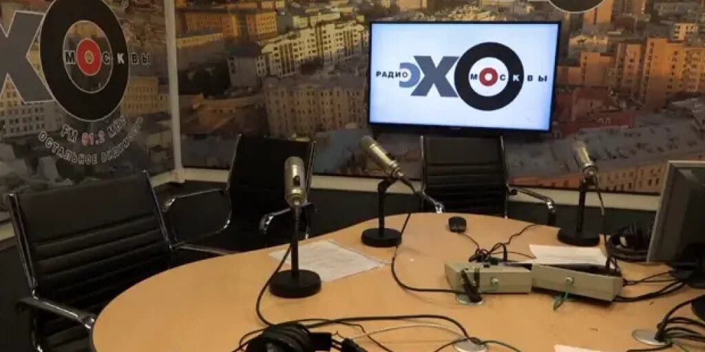 Генпрокуратура РФ потребовала ограничить доступ к «Эху Москвы» и «Дождю», РКН приступил к блокировке