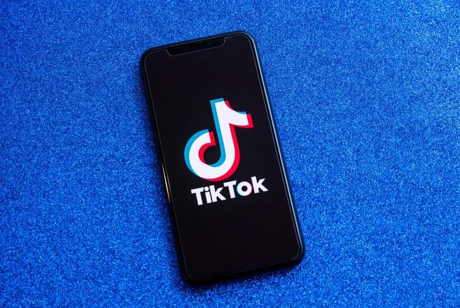 TikTok частично приостанавливает работу в России из-за закона о военной цензуре