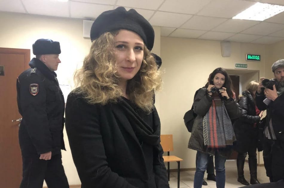 Марии Алехиной сотрудник спецприемника угрожает расправой за отказ переходить в другую камеру