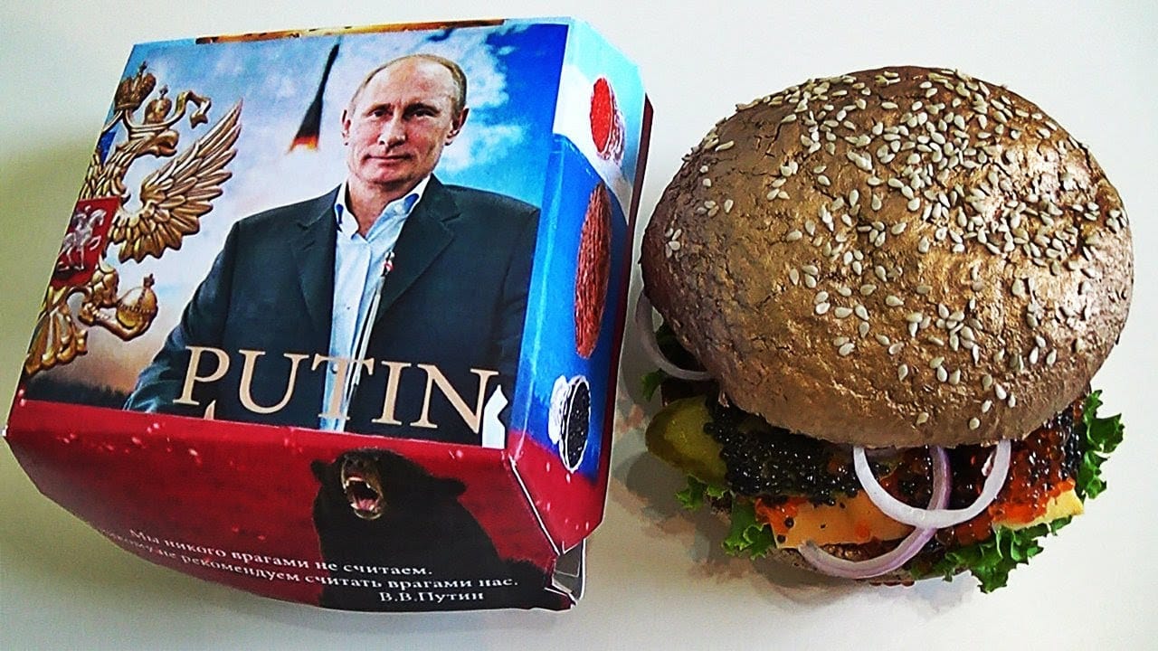 RT удалила с YouTube сюжет о несуществующем "Путинбургере" после разоблачения