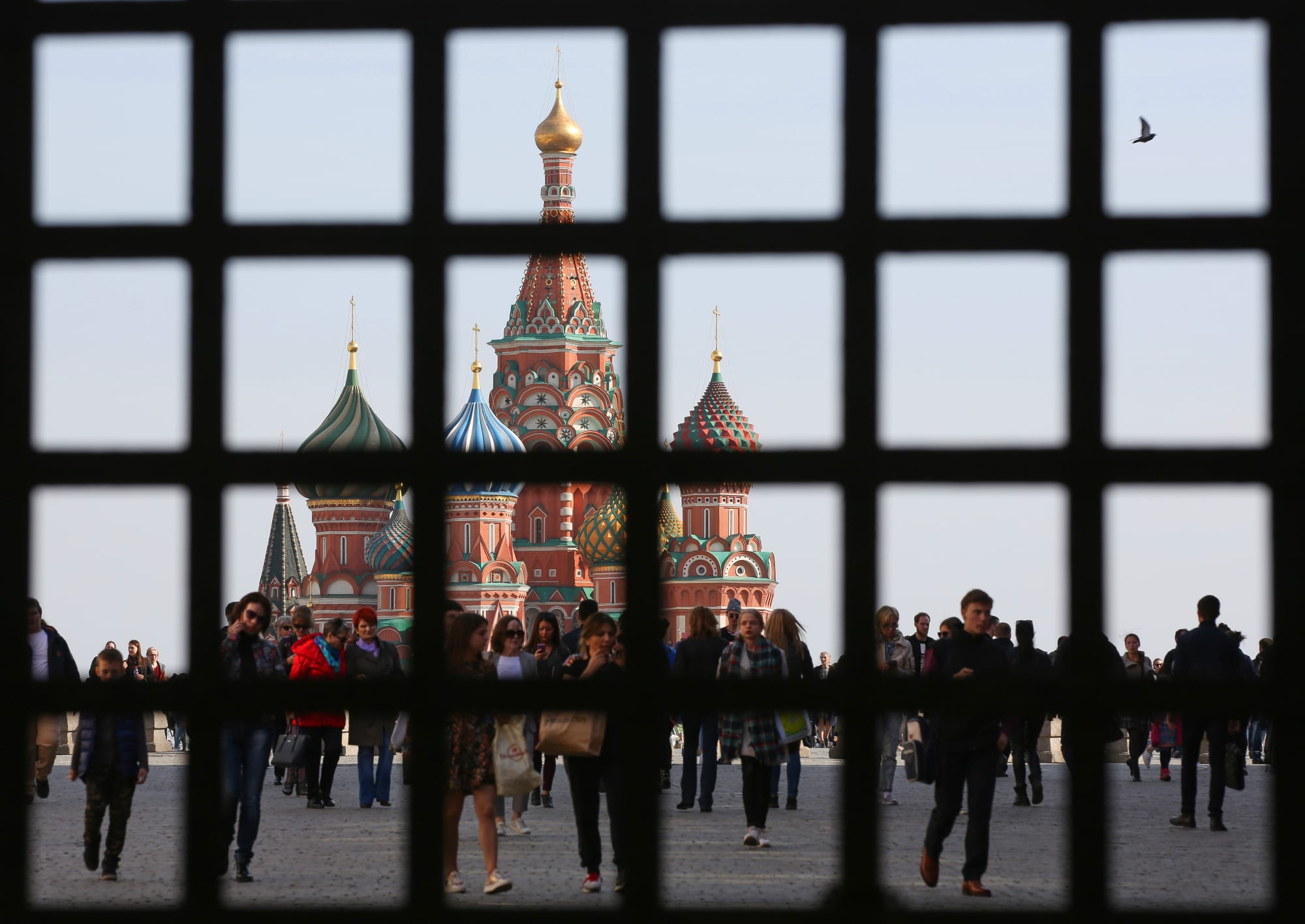 Британия ввела санкции против 26 российских физлиц и юрлиц. Среди них руководитель РЖД и концерн «Калашников»