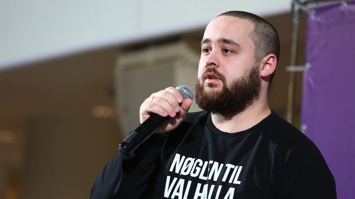 «Мне не даются звездочки вместо слов, а слова сейчас — самый опасный товар». Никита Могутин покинул пост главного редактора Baza