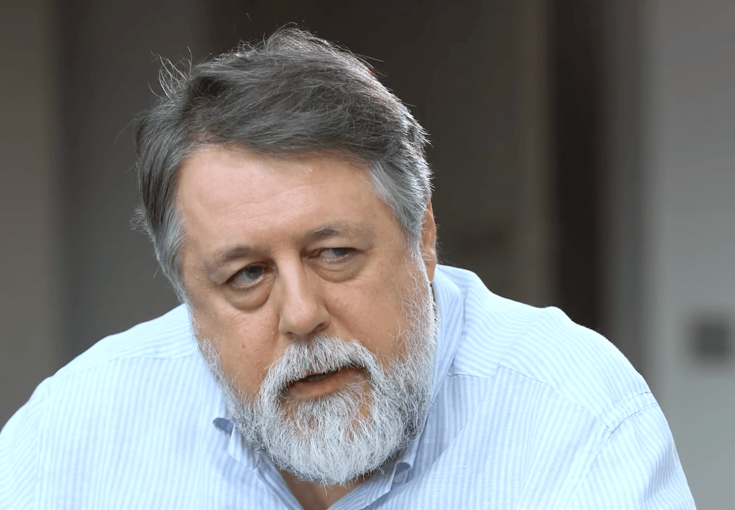 «На фестивале Никиты Михалкова ММКФ воруется не меньше 85% бюджета» — режиссер Виталий Манский