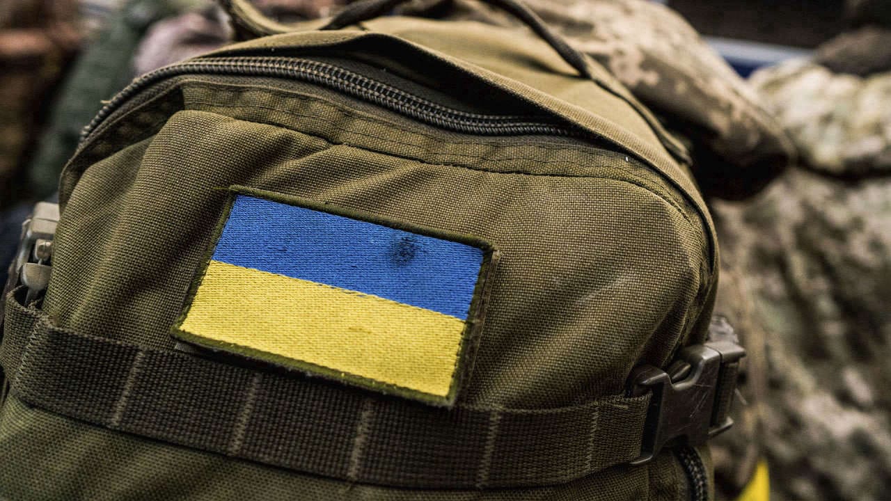 Минюст РФ просит признать «Азов» террористической организацией. Тогда пленных с «Азовстали» смогут судить, но это незаконно — Иван Павлов