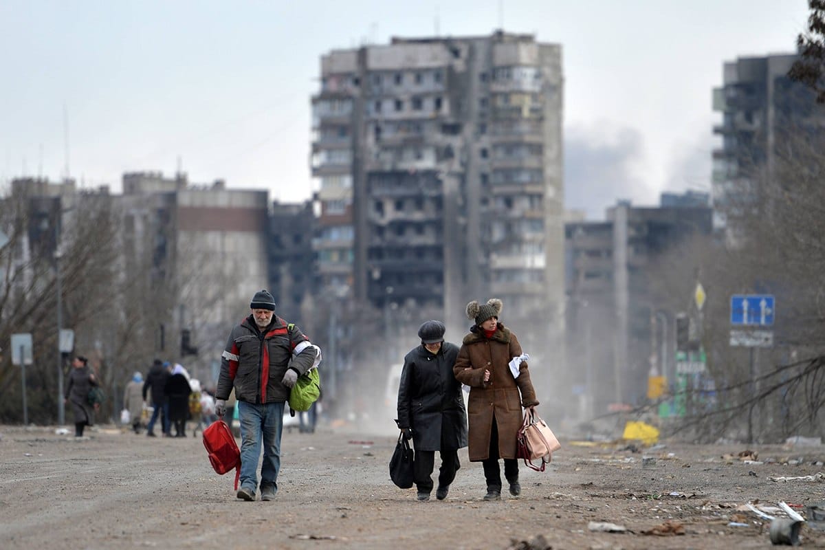 «Graders were used to remove corpses from the streets.» What's happening in occupied Mariupol