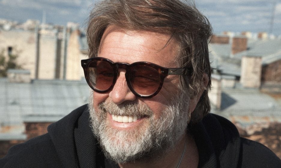 «Even if the whole world is against you, raise your hand and say: I am against murder» Boris Grebenshchikov on war, the state, and music