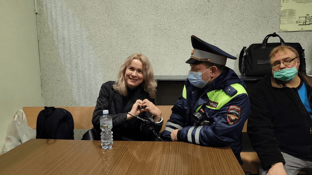 Арестованная за «фейки» о ВС РФ журналистка Мария Пономаренко рассказала, что ей кололи неизвестные препараты