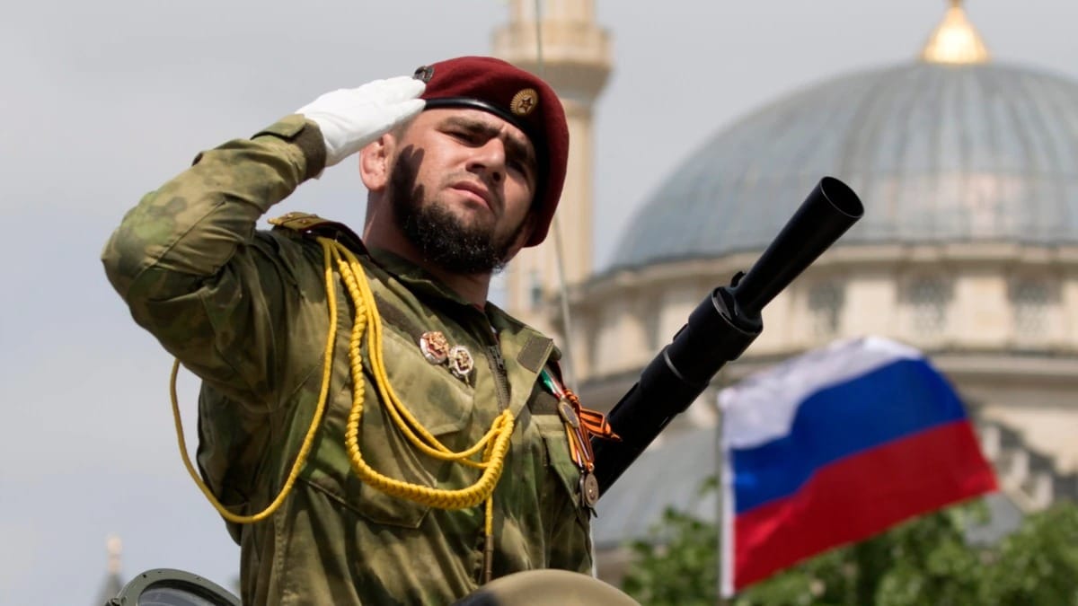 В Чечне неработающих мужчин заставляют объяснять отказ от службы в армии — «Кавказ.Реалии»