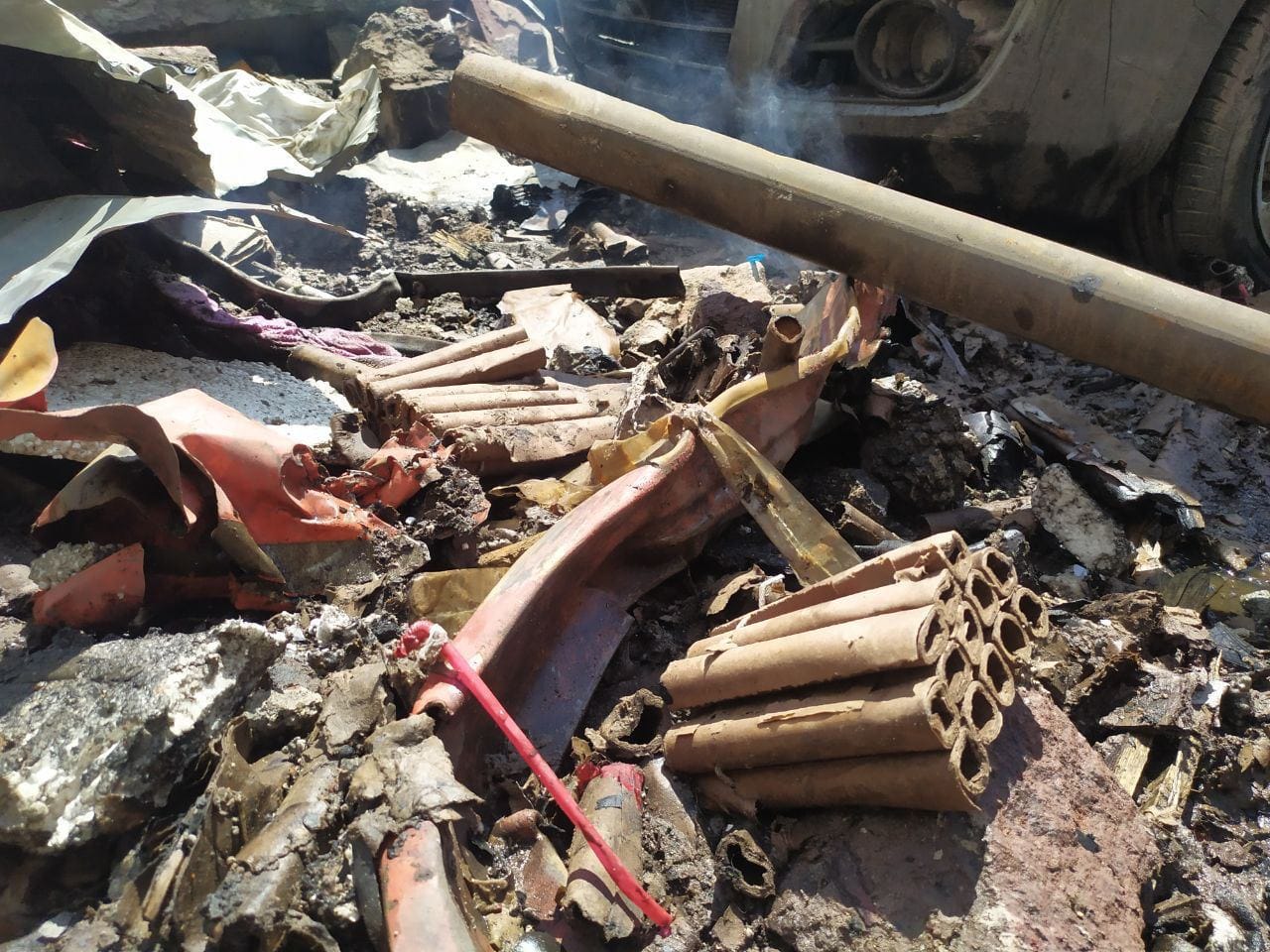 В результате взрыва пиротехники на рынке в центре Еревана погиб один человек, 26 получили ранения