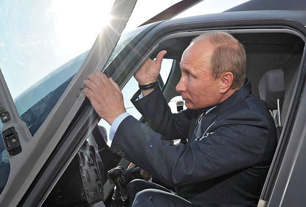 Администрация Путина усилила досмотр машин после подрыва Дугиной — Baza