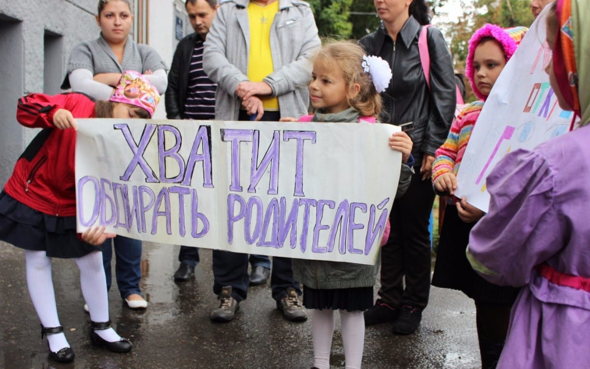 В Волгограде детский кружок собирает деньги на технику для российских военных в Украине — «Осторожно, новости!»