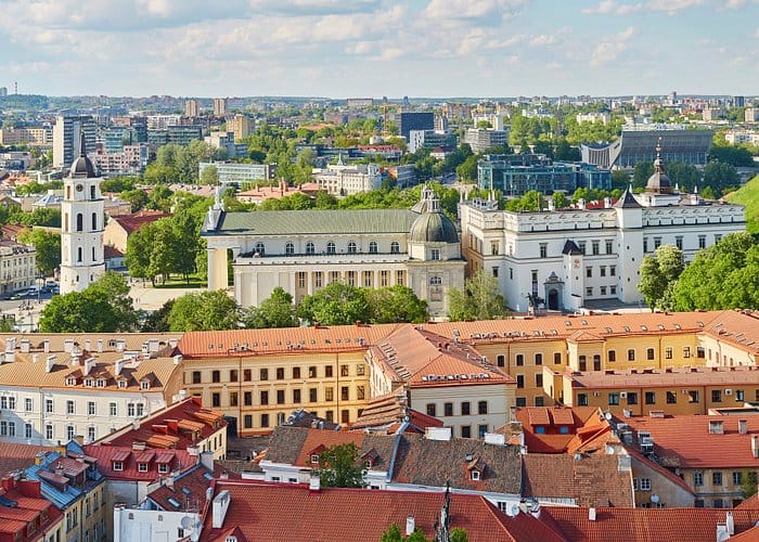 Литва, Латвия и Эстония ограничат въезд россиян