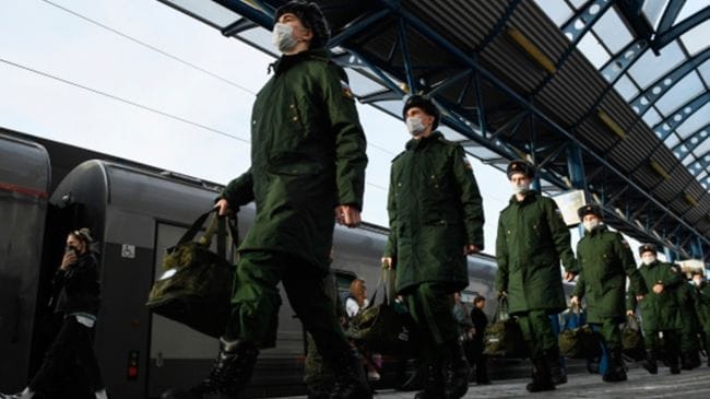 Чиков: Госуслуги пересылают жалобы на мобилизацию обратно в призывные комиссии