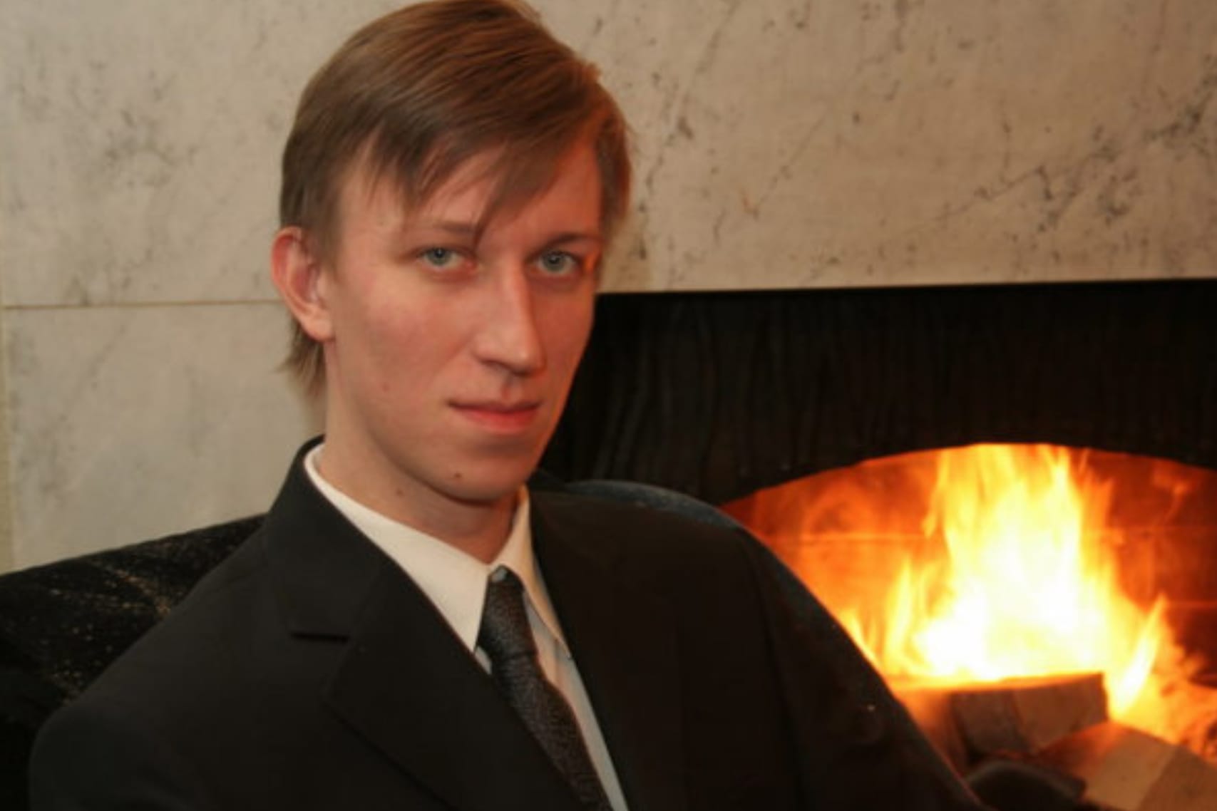 «Похлопотал, чтоб тебя не трогали». Сын главы совета «Единой России» рассказал, как «спас от иноагентства» правозащитницу