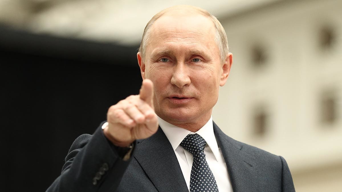 Путин запретил продавать «дочки» иностранных банков без разрешения