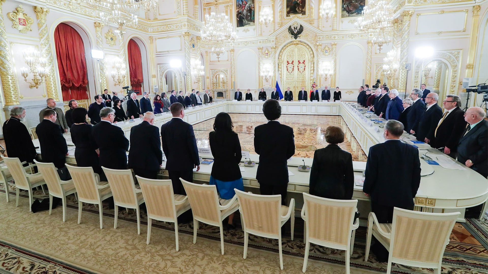 Путин исключил из СПЧ Каляпина, Сванидзе и Винокурову и включил в него Коца