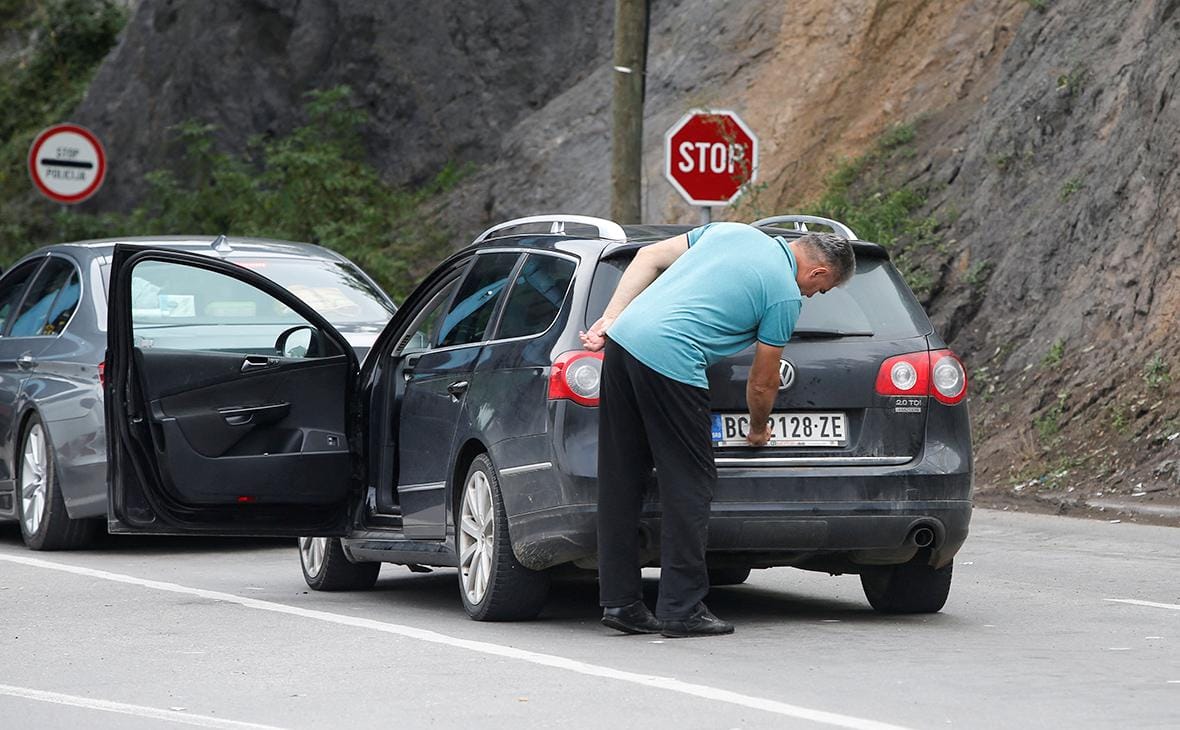 Боррель: Сербия и Косово достигли соглашения по автомобильным номерам и предотвращению эскалации