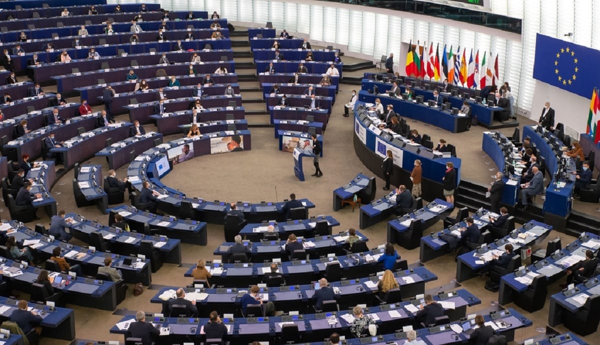 ЕС согласовал девятый пакет санкций против России