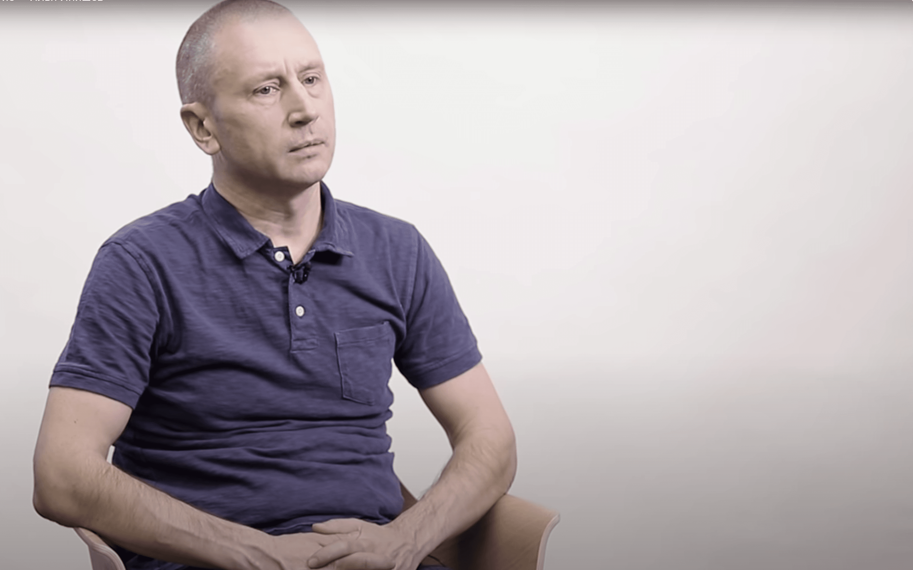 «Проректор велел поменять протокол, чтобы подвести под статью о дискредитации армии» — доцент Инишев о его увольнении из ВШЭ за пост в FB