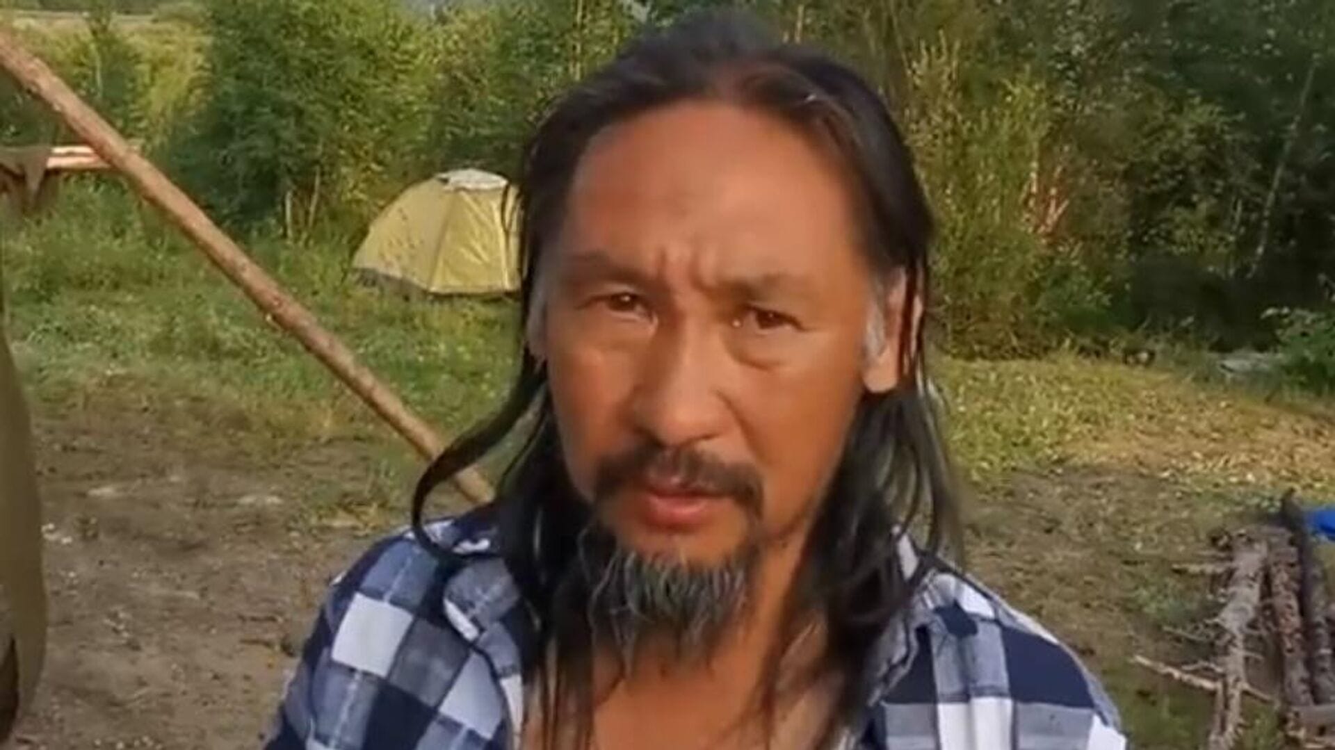 Адвокат шамана Габышева: Он не проявляет агрессии и не было оснований оставлять его в ПНД