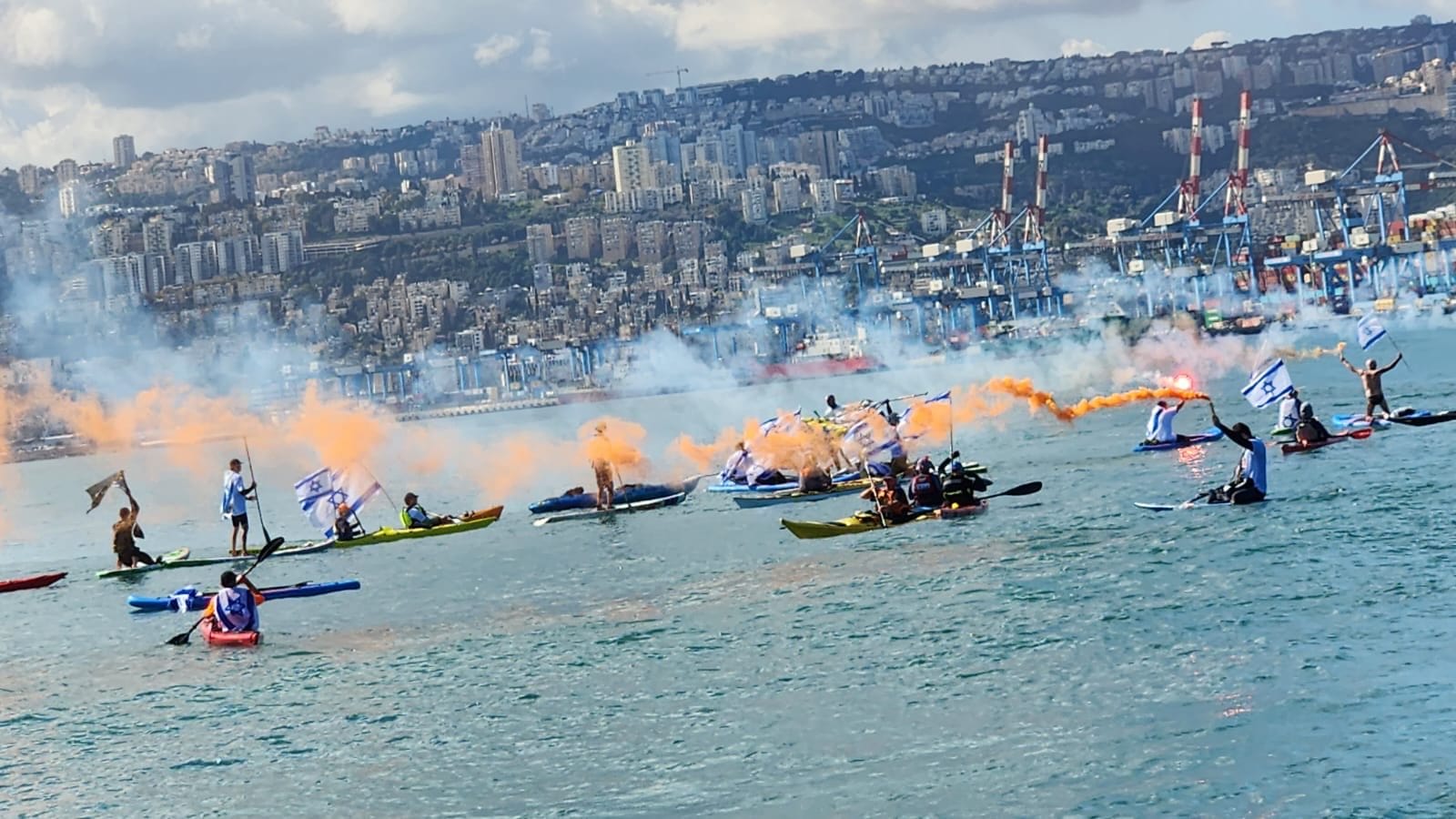 Резервисты ВМС Израиля заблокировали порт Хайфы, протестуя против судебной реформы