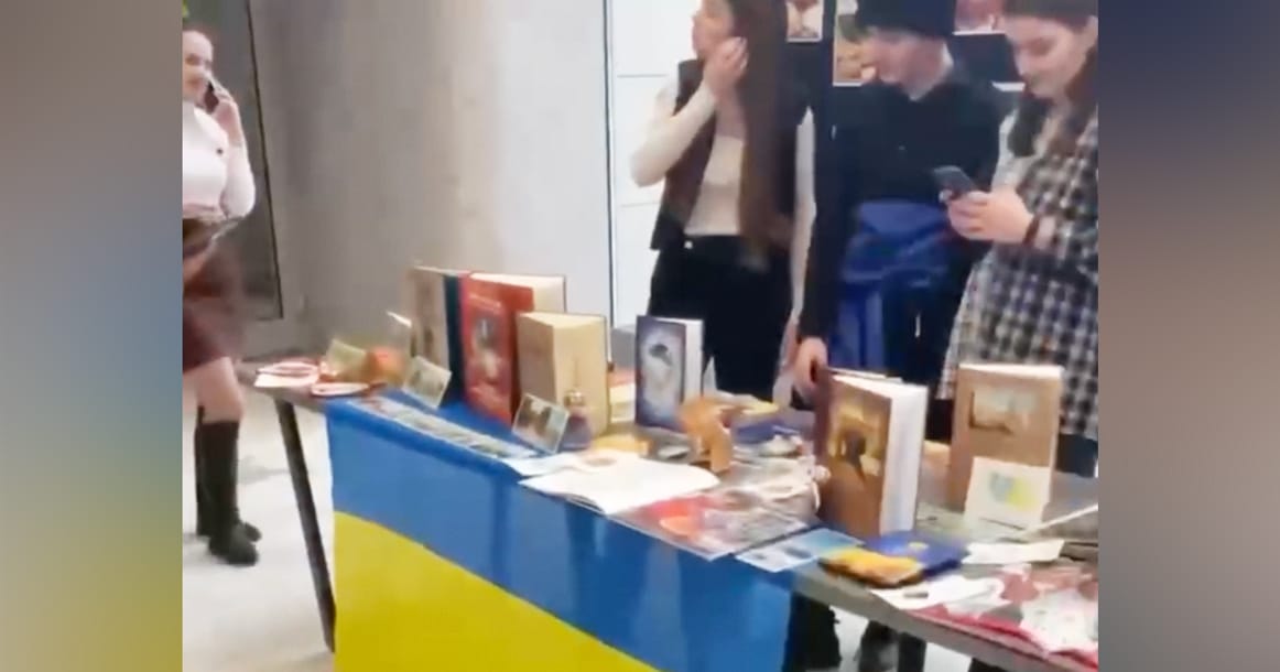 Проректор РУДН ушел с должности после появления флагов Украины на выставке вуза