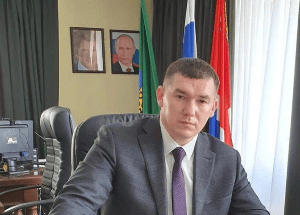 Объявленный в федеральный розыск российский чиновник сбежал добровольцем на войну — «Восток-Медиа»