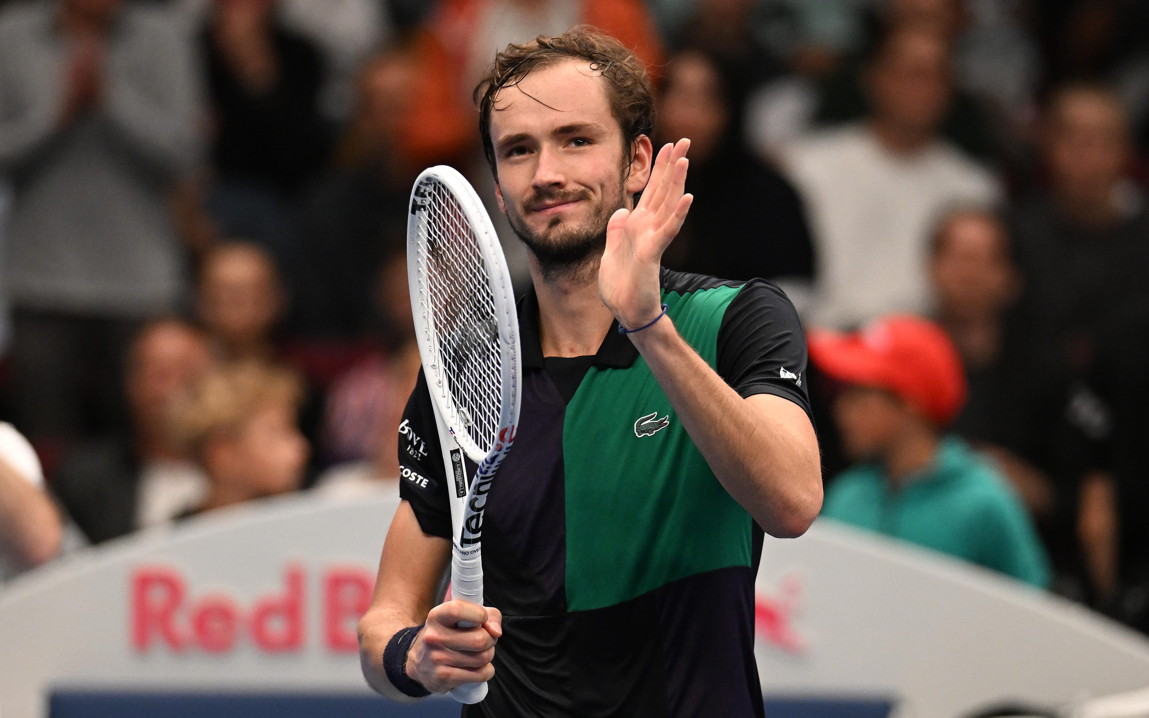 Российским и белорусским теннисистам разрешат выступить на Уимблдоне-2023