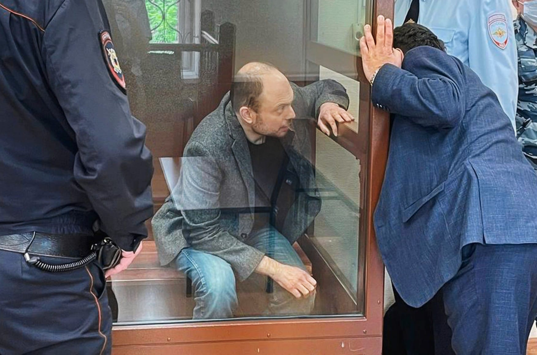 Для Владимира Кара-Мурзы запросили 25 лет лишения свободы